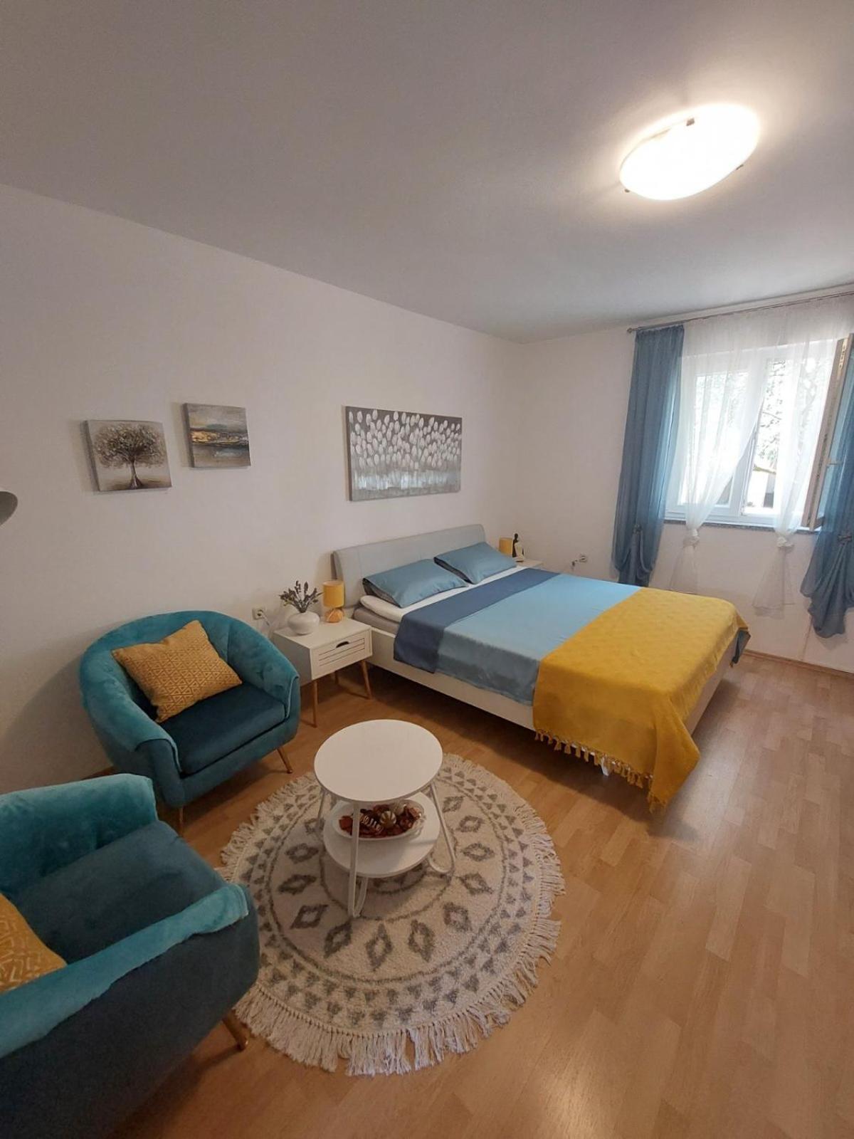 Apartmani Anica Risika Exterior foto