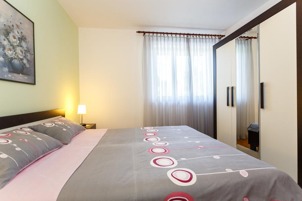 Apartmani Anica Risika Exterior foto