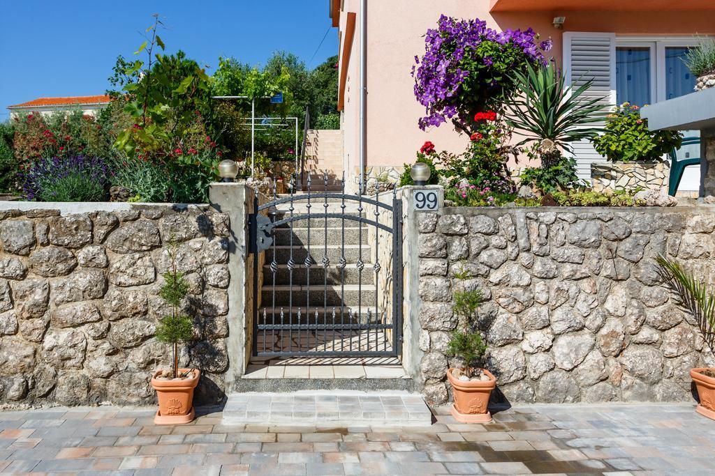 Apartmani Anica Risika Exterior foto